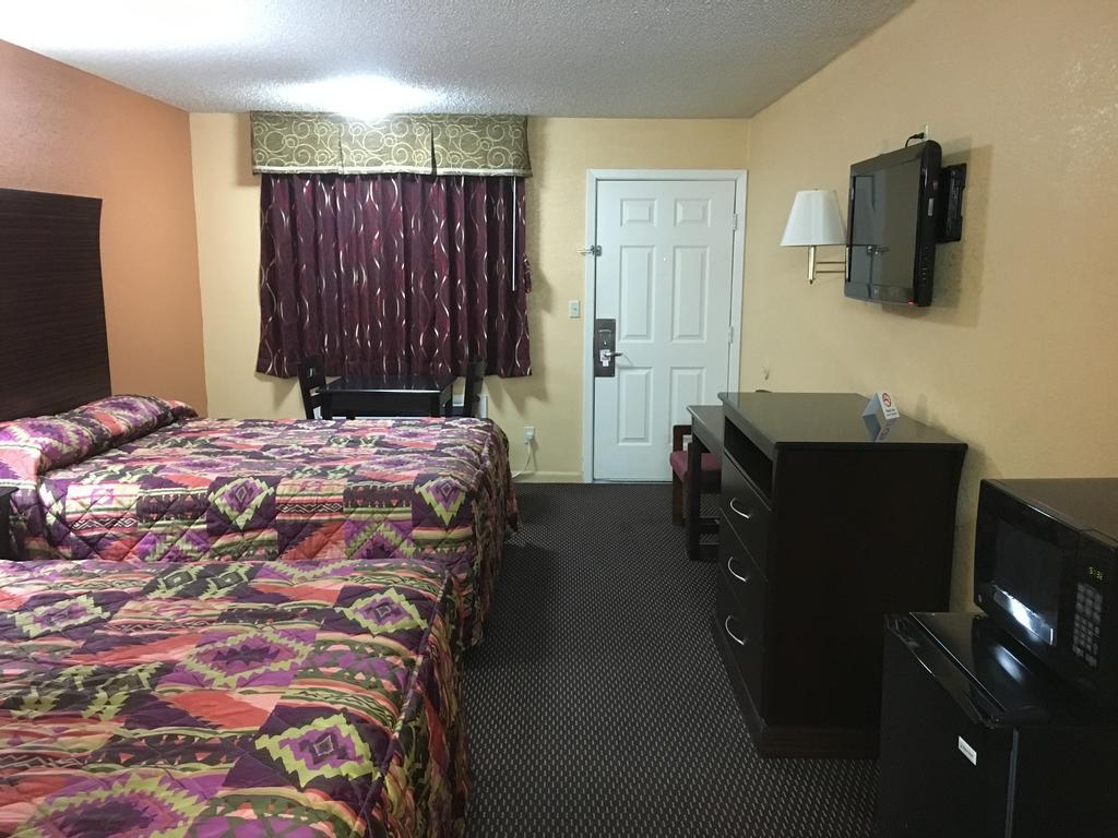 Redwood Inn - White Hall المظهر الخارجي الصورة